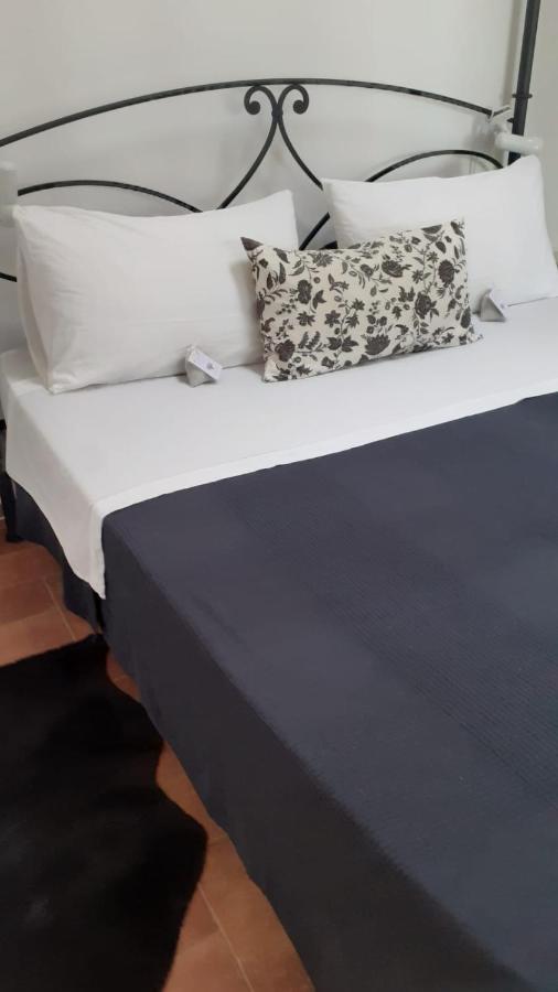 Agriturismo Casale San Benedetto Ceri Eksteriør bilde